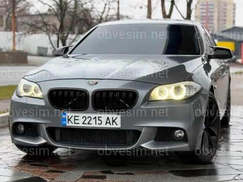 Передний бампер в сборе M Paket BMW 5 Series F10 F11 2010-2013 (под омыватели / с отверстиями под парктроники / с отверстиями туманок)