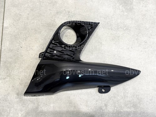 Накладка на противотуманную фару ПРАВАЯ 5211276060 F-Sport Lexus CT 2014-2021