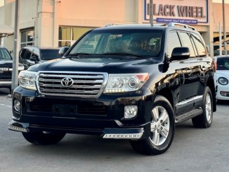 Юбка переднего бампера Urban Sport с диодами Land Cruiser 200 рестайлинг  2012+, цвет черный 202