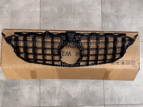 Решетка радиатора GT BLACK Mercedes C-Class W205 2019-2021 ПОД КАМЕРУ