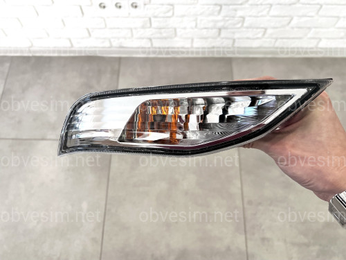 Указатель поворота правый в бампер Lexus GX460 2014-2023, 1шт.