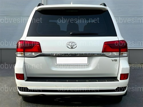 Обвес юбка заднего бампера Executive Lounge Toyota Land Cruiser 200 2015-2021 стиль 2019 / 2021 цвет белый