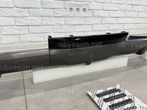 Юбка заднего бампера F-Sport Lexus LX 570 2012-2015