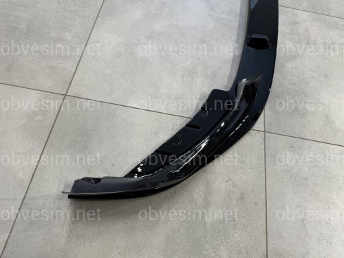 Накладка переднего бампера M Performance BMW 5 series G30 G31 LCI 2020-2023 , черный глянец