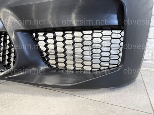 Передний бампер в сборе в стиле M5 F90 для BMW 3 Series F30 F31 2012-2018 (под омыватели / без отверстий под парктроники)