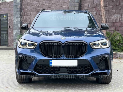Решетка радиатора ноздри Х5M F95 стиль BMW X5 G05 2019-2022 черный глянец