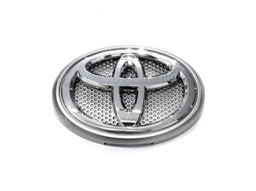 Эмблема с подиумом Toyota Land Cruiser Prado 150 2013-2017, цвет серый