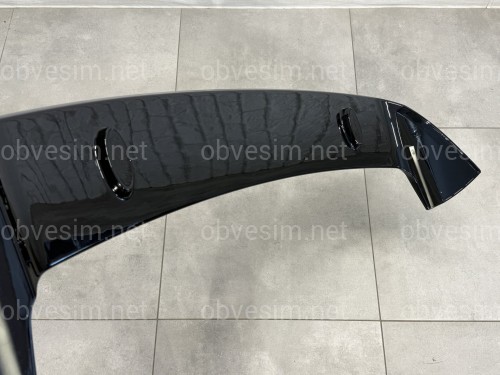 Спойлер на крышку багажника BMW X7 G07 2019-, цвет черный глянец