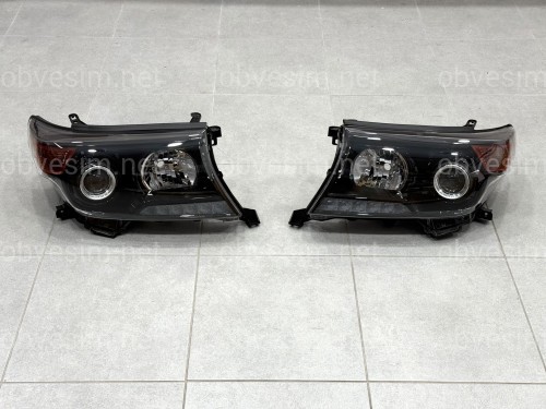 Фары рестайлинг Toyota Land Cruiser 200 2007- 2015 BROWNSTONE черные 2007-2015 2шт.