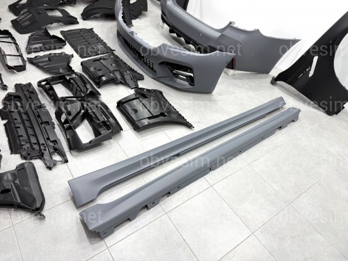 Комплект обвеса M5 ШИРОКАЯ ВЕРСИЯ для BMW 5 series F90 / G30 2020-2024 ( крылья, подкрылки, бампера в сборе, пороги)