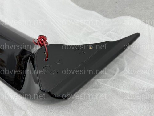 Спойлер багажника со стоп сигналом для Toyota Camry 30 2002-2006 ABS пластик, цвет черный глянец