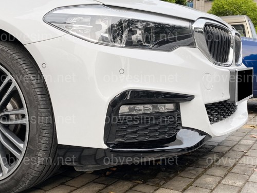 Клыки переднего бампера M performance BMW 5 series G30 G31 2016-2020 ABS пластик, черный глянец