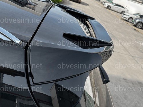 Спойлер на крышку багажника BMW X7 G07 2019- ABS пластик, цвет черный глянец