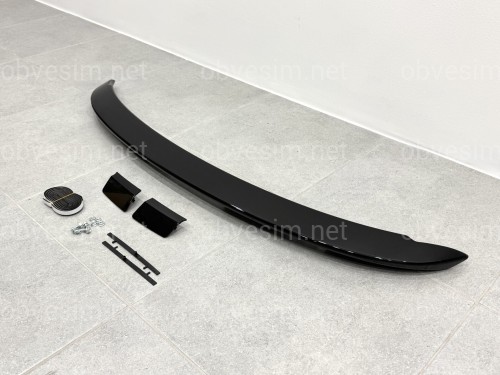 Спойлер козырек на крышку багажника Toyota Yaris 2011-2015 ABS пластик, цвет черный глянец
