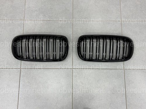 Решетка радиатора ноздри стиль X5M X6M BMW X5 F15 / F16 2013-2018 2шт.