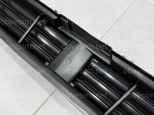 Жалюзи нижние адаптивные с моторчиком BMW 5 G30 G31 2020-2023 51749464208 рест.