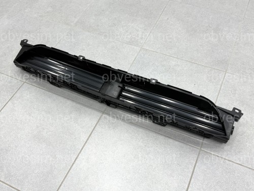 Жалюзи нижние без моторчика  51137497231 BMW X3 G01 / X4 G02 2018-2021