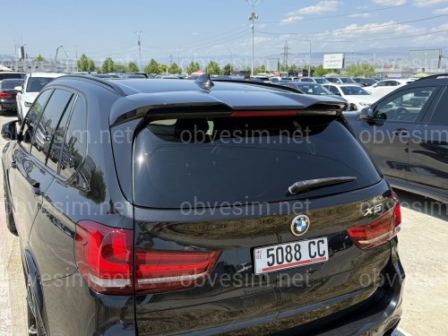 Спойлер козырек на крышку багажника BMW X5 F15 2013-2018, цвет черный глянец