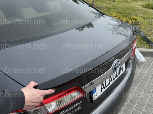 Спойлер лип багажника Toyota Camry 50 USA 2012-2014 ABS пластик, цвет черный глянец