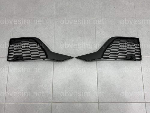 Решетки бампера S-Line BLACK для Audi Q7 2020-2024 2шт, левая 4M0 890 681 B / правая 4M0 890 682 B