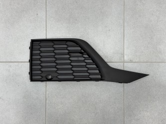Решетка бампера правая 4M0890682B S-Line BLACK для Audi Q7 2020-2024 