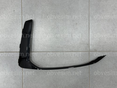 Накладка бампера правая 4M0807300B S-Line BLACK для Audi Q7 2020-2024