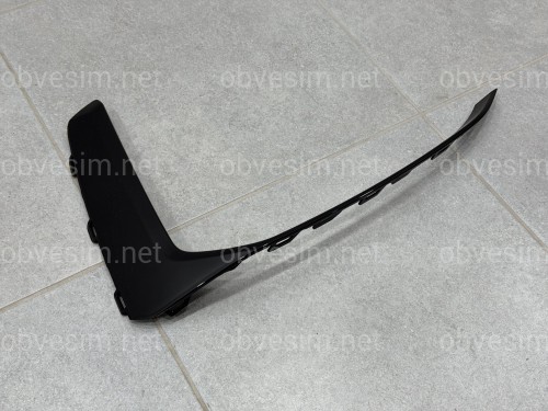 Накладка бампера правая 4M0807300B S-Line BLACK для Audi Q7 2020-2024