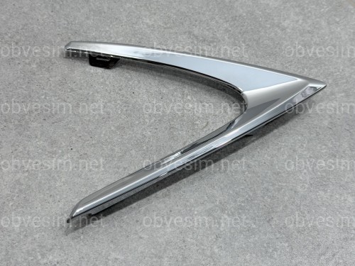 Хром накладка бампера правая 8148148230 для Lexus RX 2015-2019
