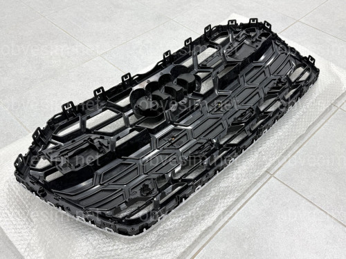 Решетка радиатора S-Line ПОД РАДАРЫ 4K0853651T3FZ для Audi A6 C8 2018+