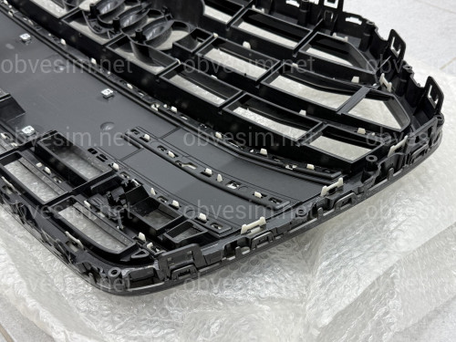 Решетка радиатора S-Line 4KD853651D Y9B для Audi A6 C8 2018+