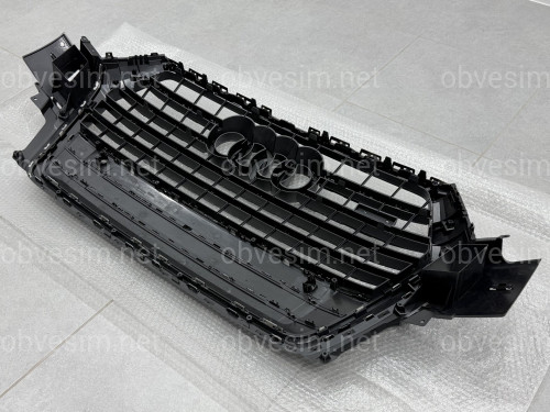 Решетка радиатора BLACK 4M0853651Q FUQ для Audi Q7 2015-2019