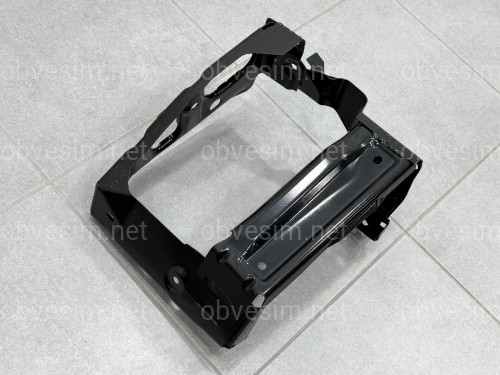 Кронштейн усилитель переднего бампера левый 51117357183 для BMW 5 series G30 G31