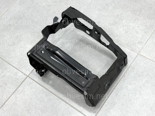 Кронштейн усилитель переднего бампера правый 51117357184 для BMW 5 series G30 G31