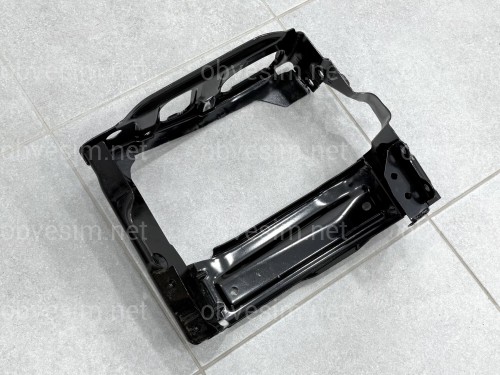 Кронштейн усилитель переднего бампера правый 51117357184 для BMW 5 series G30 G31