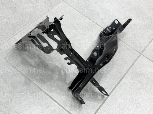 Кронштейн крепления левой фары 51647383857 / 51647449815 для BMW 5 series G30 G31