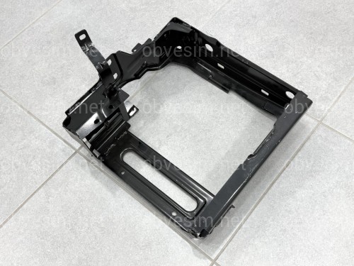 Кронштейн усилитель переднего бампера левый 51117421883 для BMW X5 G05
