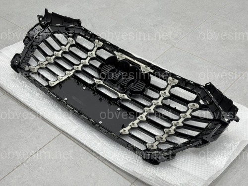 Решетка радиатора S-line BLACK Audi Q3 2019-