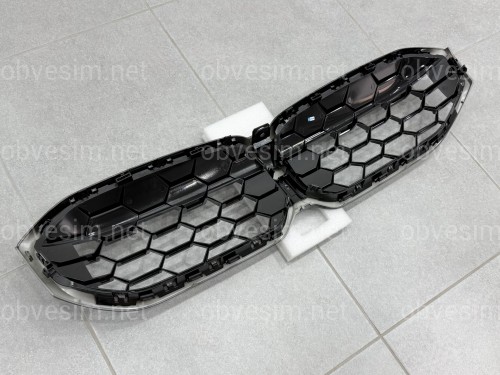 Решетка радиатора соты Black / Silver BMW 3 series G20 G21 LCI 2022+ 51135A35800