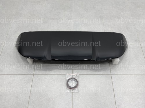 Спойлер козырек на крышку багажника BMW X5 F15 2013-2018, цвет черный глянец