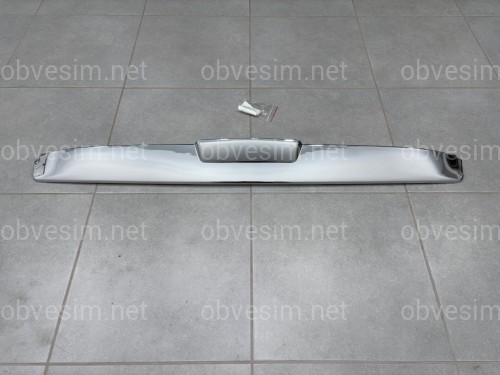 Хром накладка на заднюю дверь FJ Cruiser 2006-2022