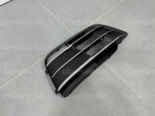 Решетка противотуманки матовая (правая) - S Line - AUDI Q5 (FY) 2017-2020 80D807680J