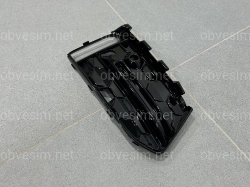 Решетка переднего бампера правая (черный глянец) AUDI A6 C8 s-line 2022- 4KD-807-648-E/4K0-807-648-E