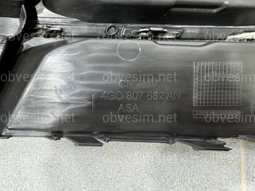Решетка в бампер ПРАВАЯ BLACK S Line - AUDI A6 С7 2015-2017 4G0807682AN