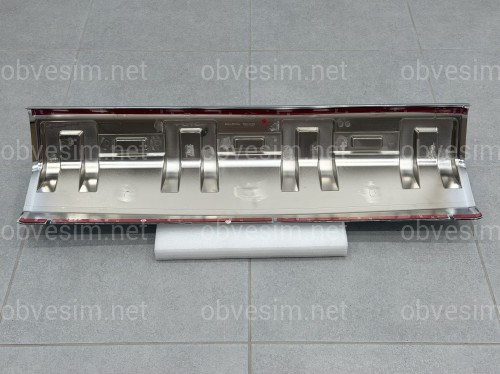 Хром накладка переднего бампера FJ Cruiser 2006-2022