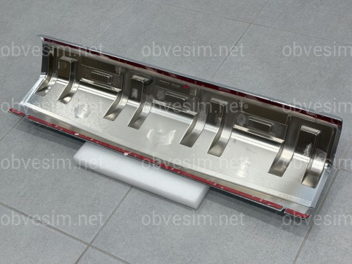 Хром накладка переднего бампера FJ Cruiser 2006-2022
