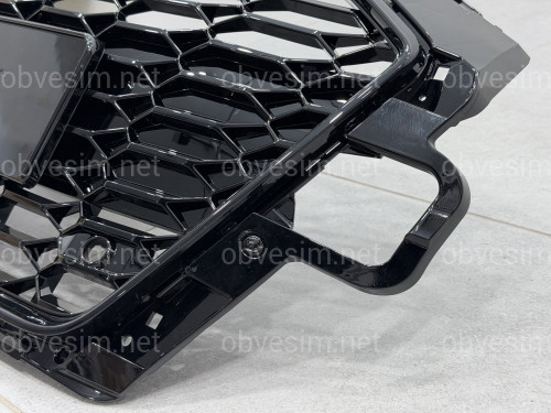 Решетка радиатора в стиле RS4 BLACK для Audi A4 2020-2023
