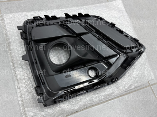 Решетка бампера ЛЕВАЯ S-Line BLACK 80G807679Q Y9B для AUDI Q5 2020-2024