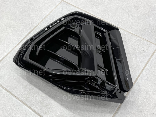 Решетка бампера S-Line BLACK ПРАВАЯ 83G807682A T94 для Audi Q3 2019-