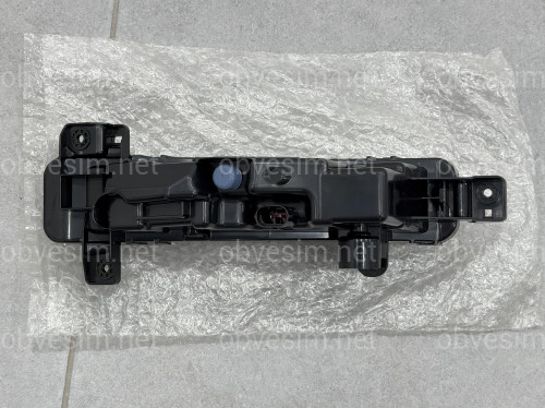 Противотуманная фара ЛЕВАЯ 63177349131 для BMW G30 G31 2016-2020