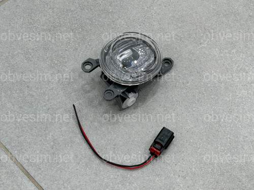 Левая противотуманная фара для Toyota Lexus 8122012240